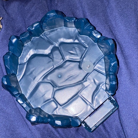 Masters of the Universe He-Man and Masters of the Universe Snake Attack Fortress - Picture 7 of 9